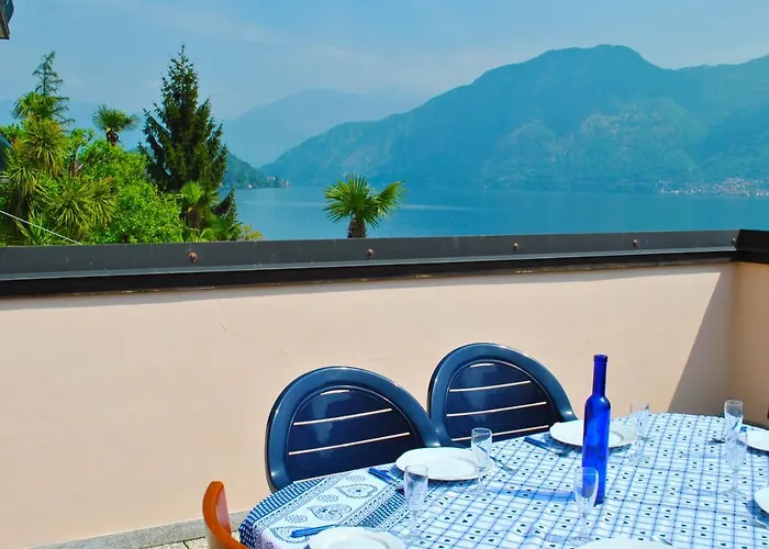 On 2 Levels With Large Terrace Lake View 아파트