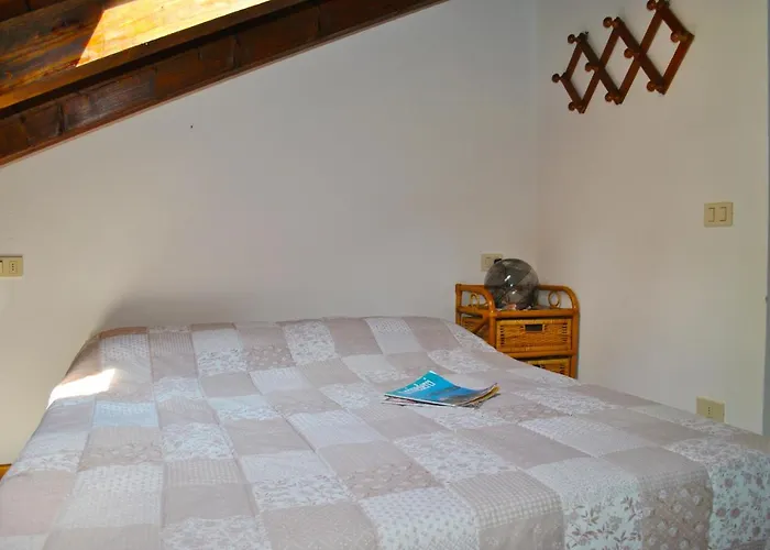 On 2 Levels With Large Terrace Lake View *